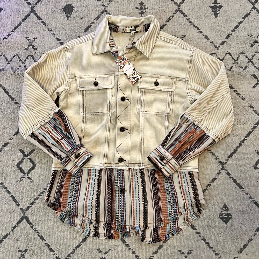 NWT Gimmicks cream corduroy jacket with tribal stripe pattern. Womens Small